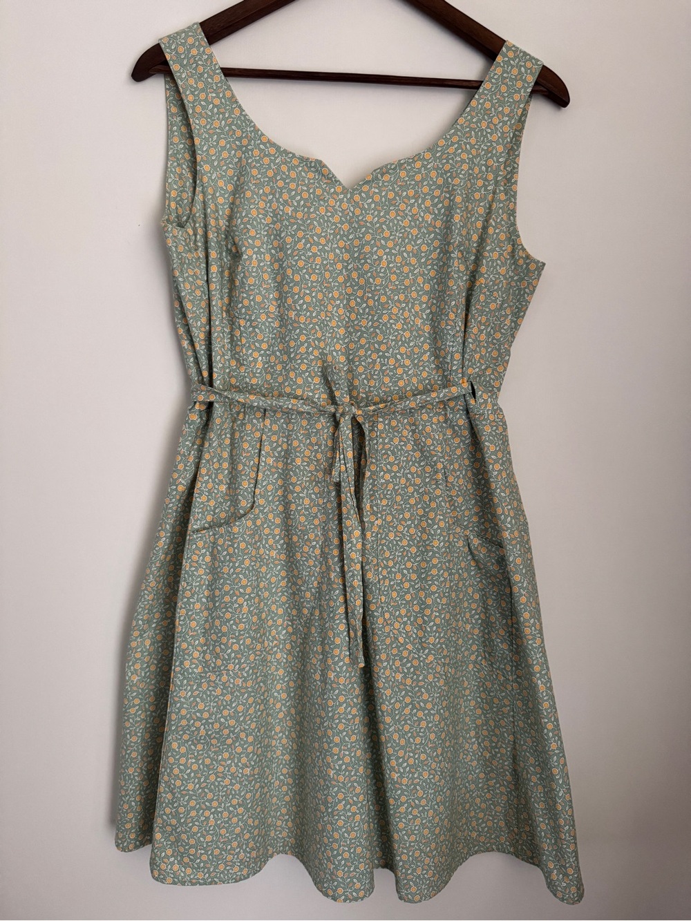 Field Day Wrap Dress Womens Medium Sage Green Orange Floral Botanical Midi